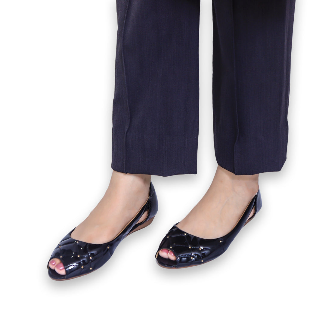 Black Ballet Flats - Women Pumps / 8007155