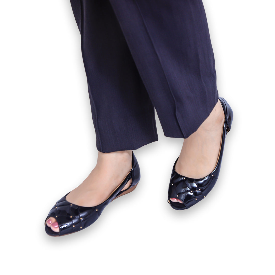 Black Ballet Flats - Women Pumps / 8007155