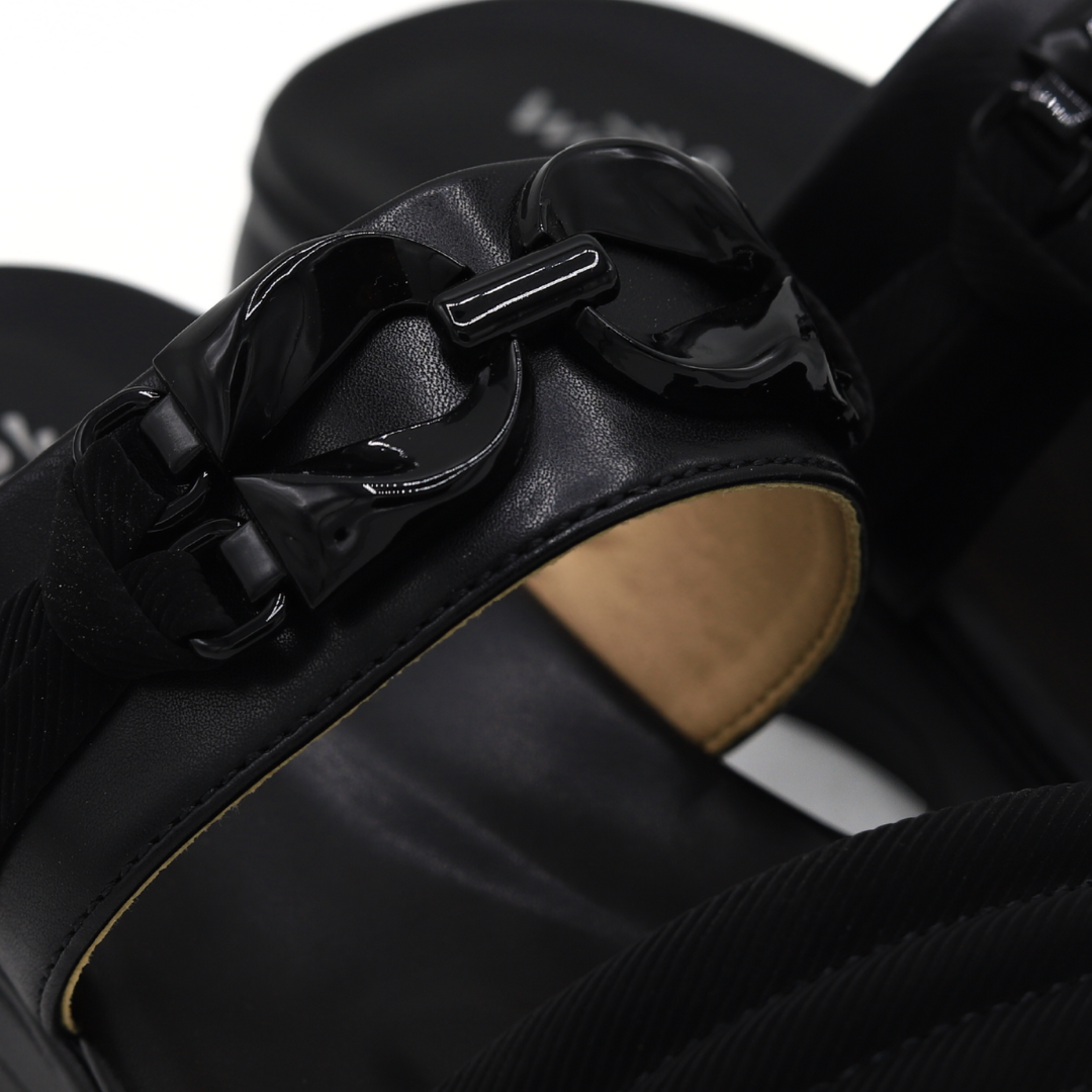 Black WEJ Slippers – 8003490