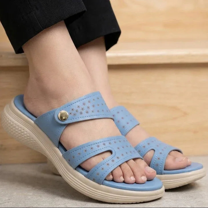 Stud Platform Slide 8003599 Blue