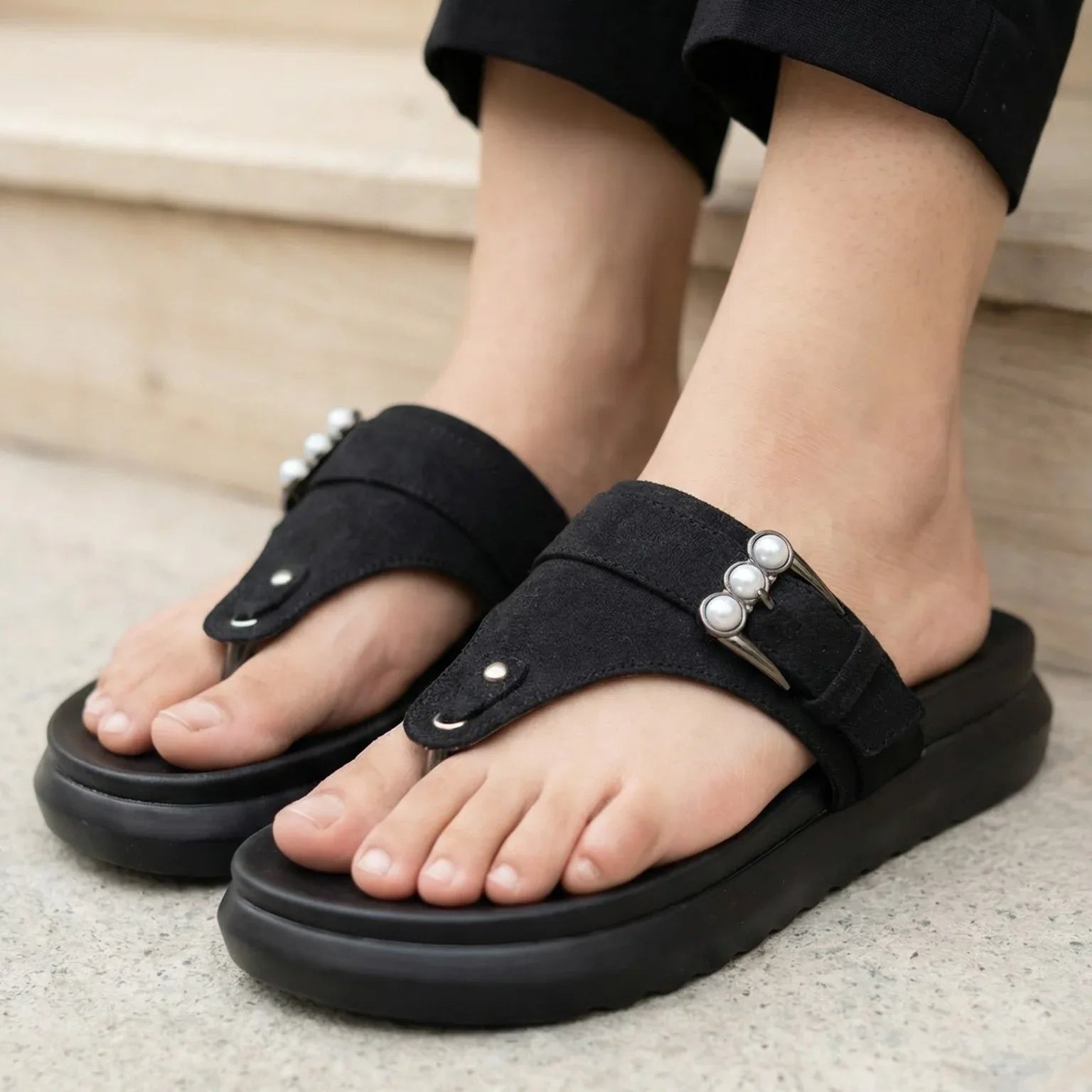 Pearl Thong 800196 Black