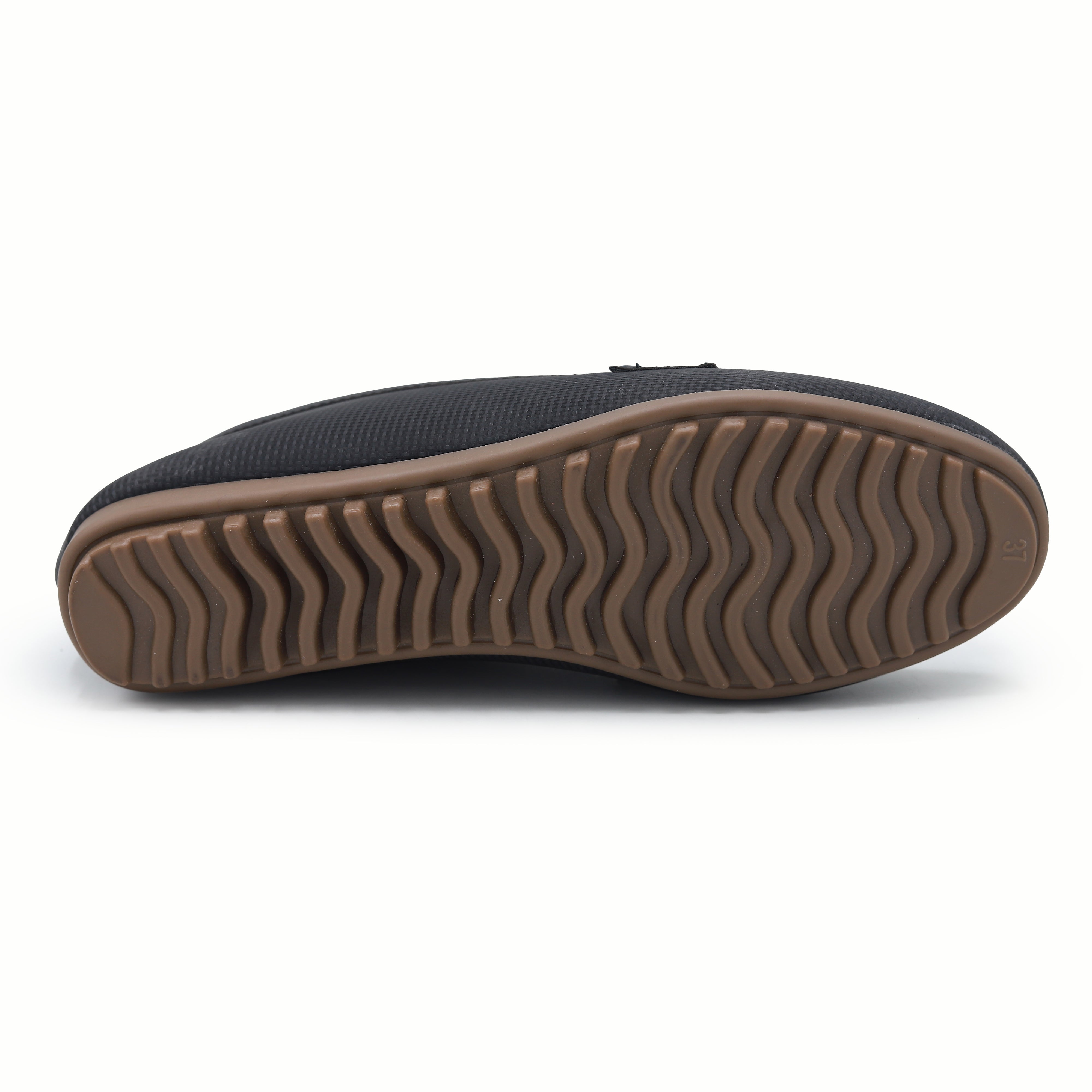 Black Textured Loafer For Women 8004404
