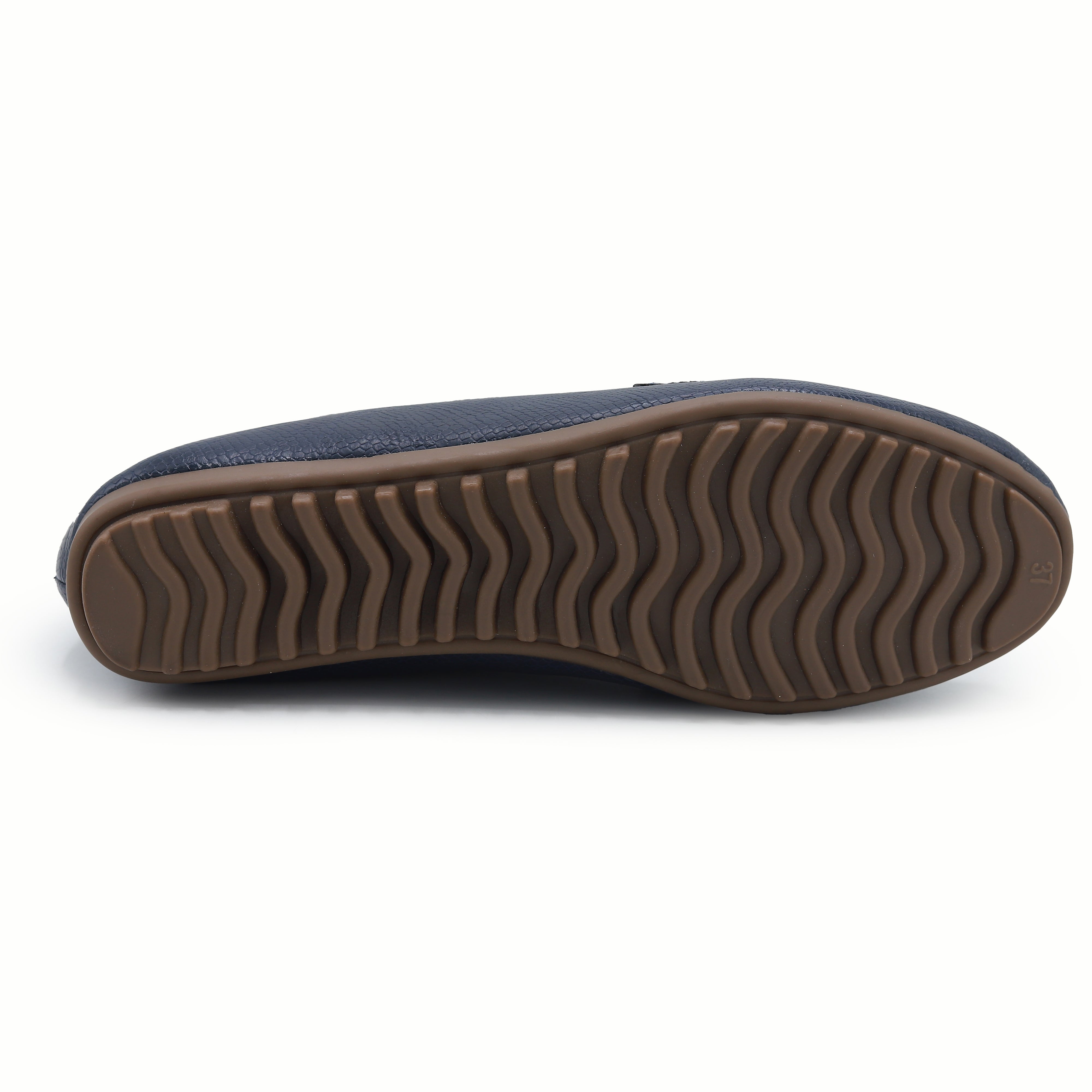 Navy Blue Textured Loafer Shoes 8004394