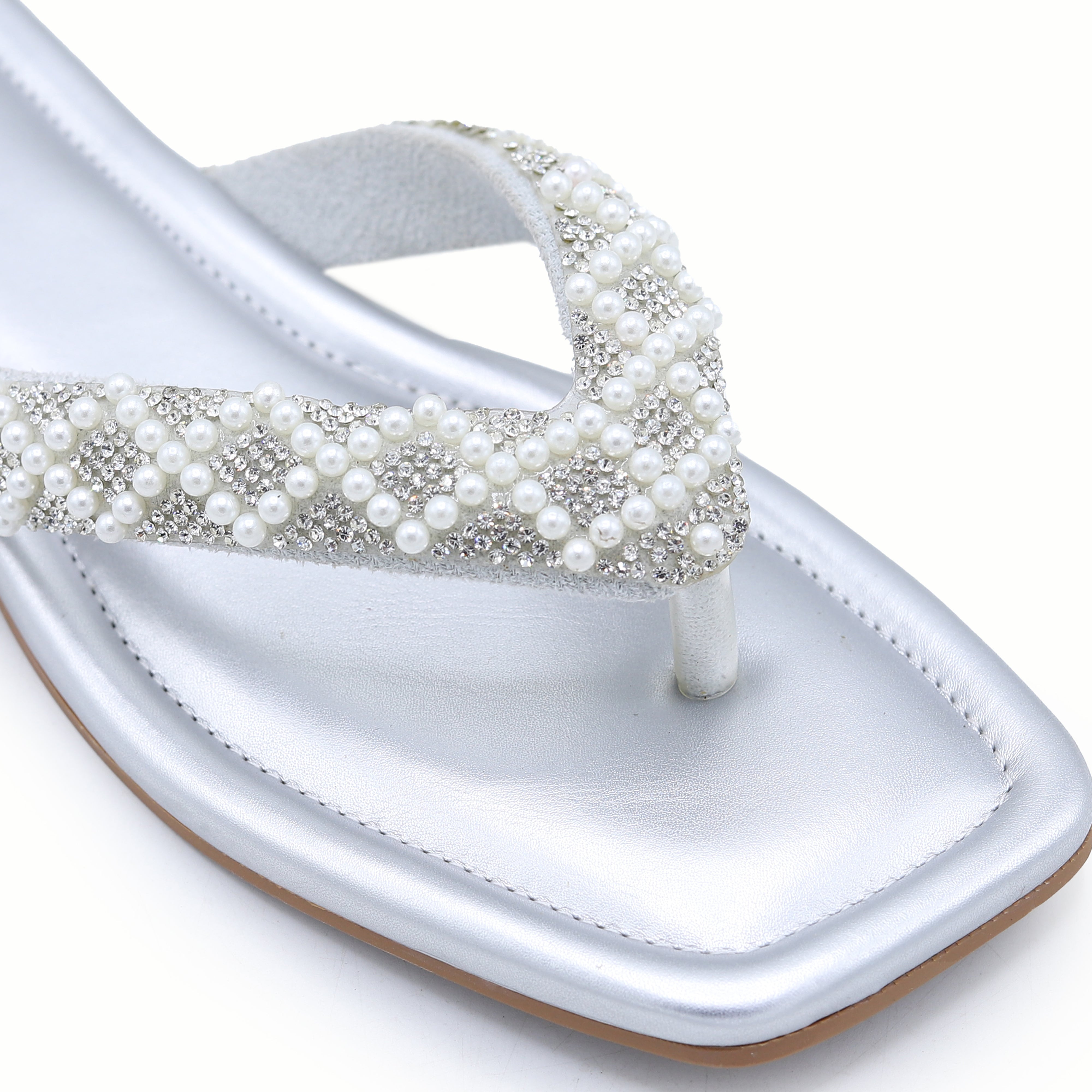 Crystal Thong 8001105 Silver