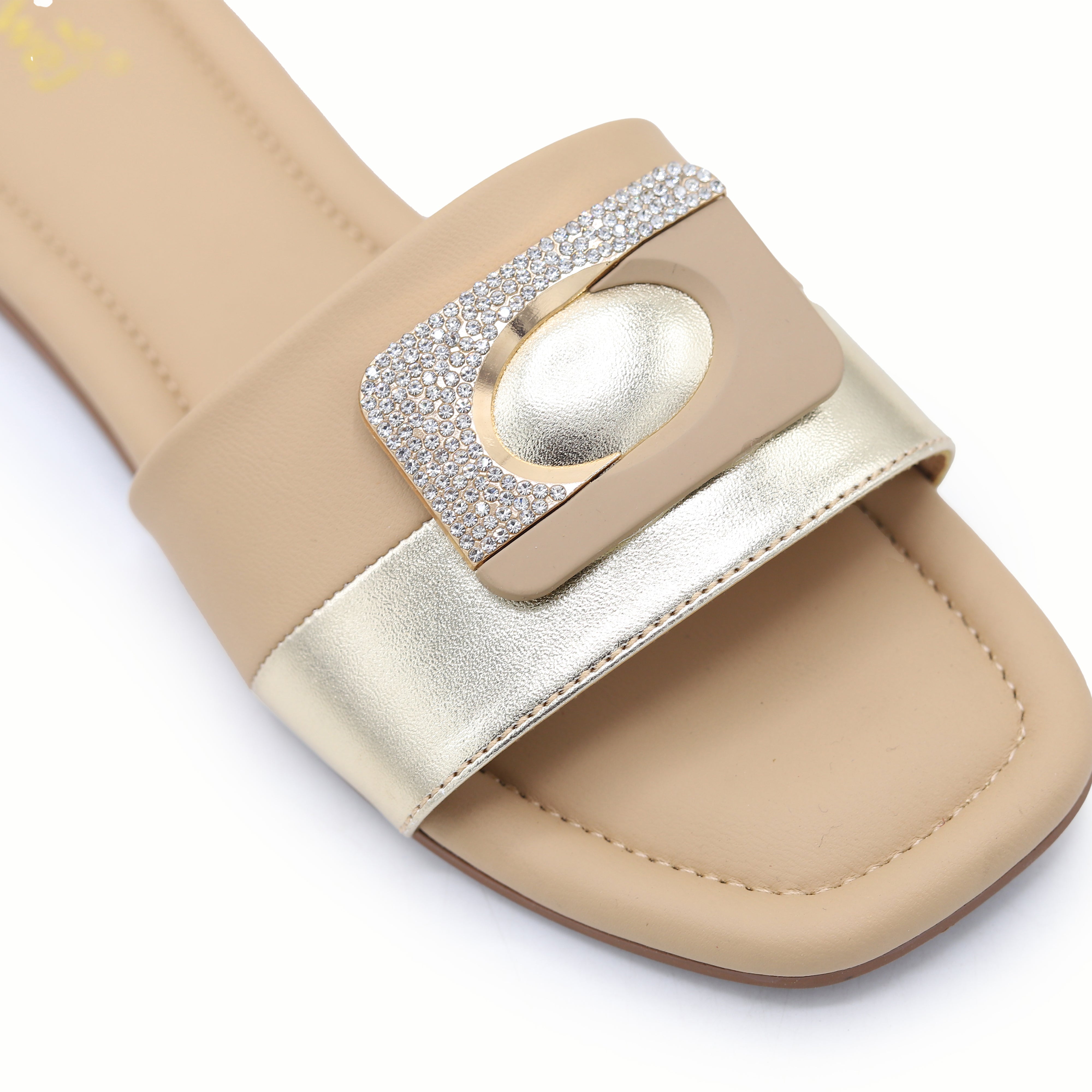 Crystal C-Buckle 8003586 Beige