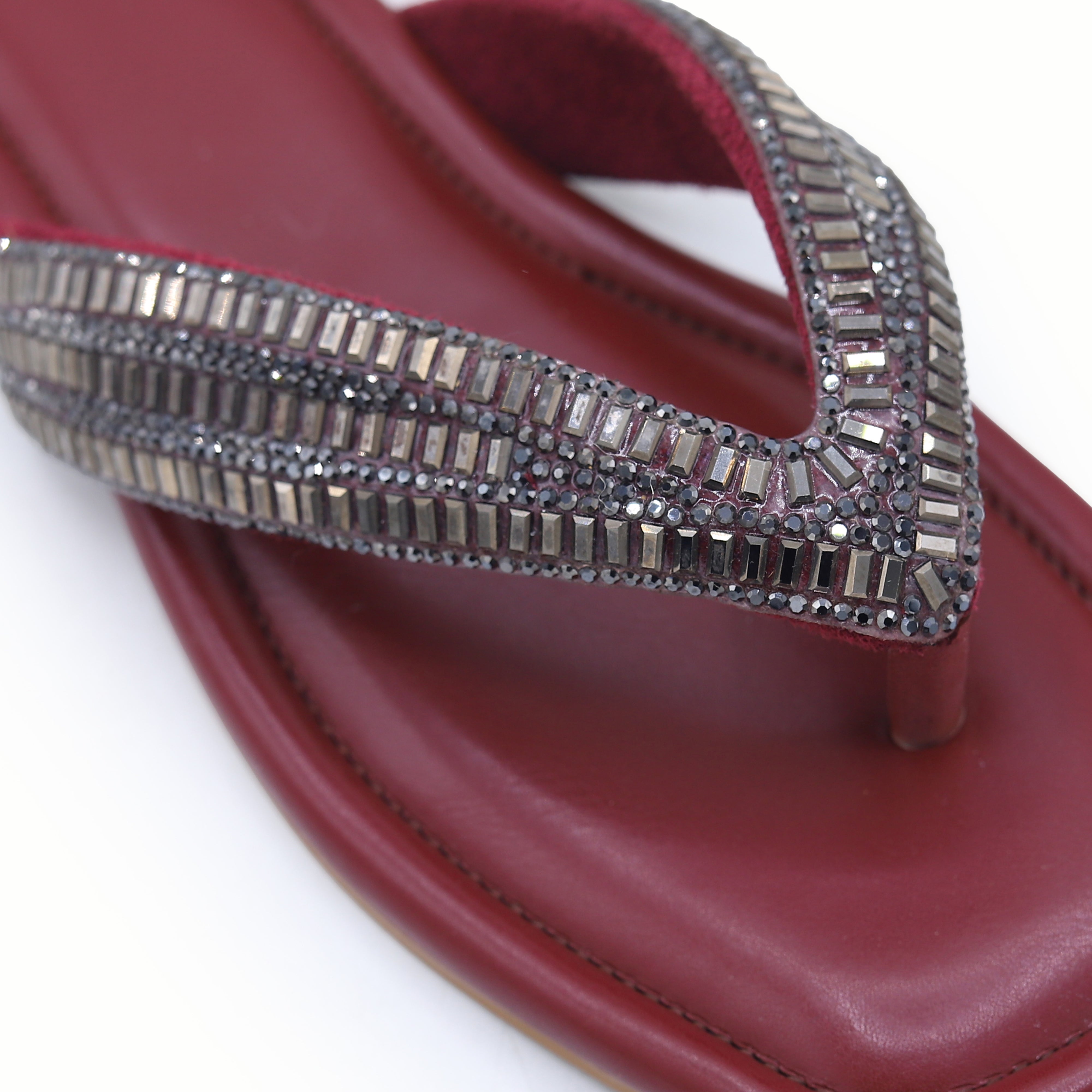 Crystal Thong 8001100 Maroon