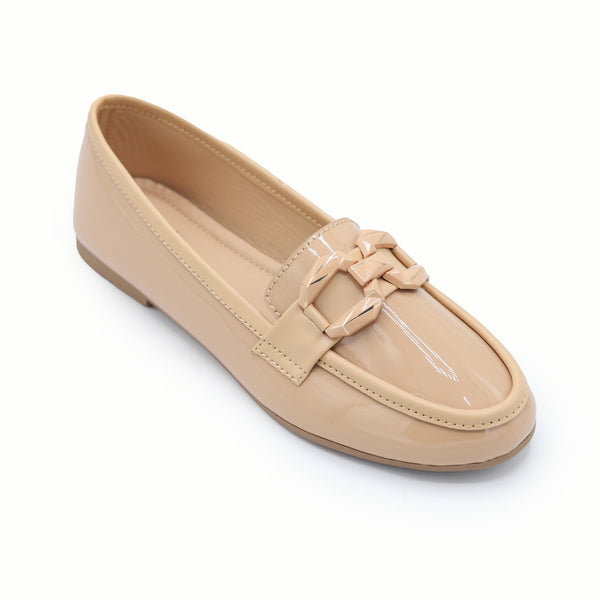 Patent Flat Moccasin | Beige | 8004672