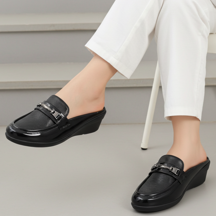 Black Textured Wedge Half Shoes - 8007237