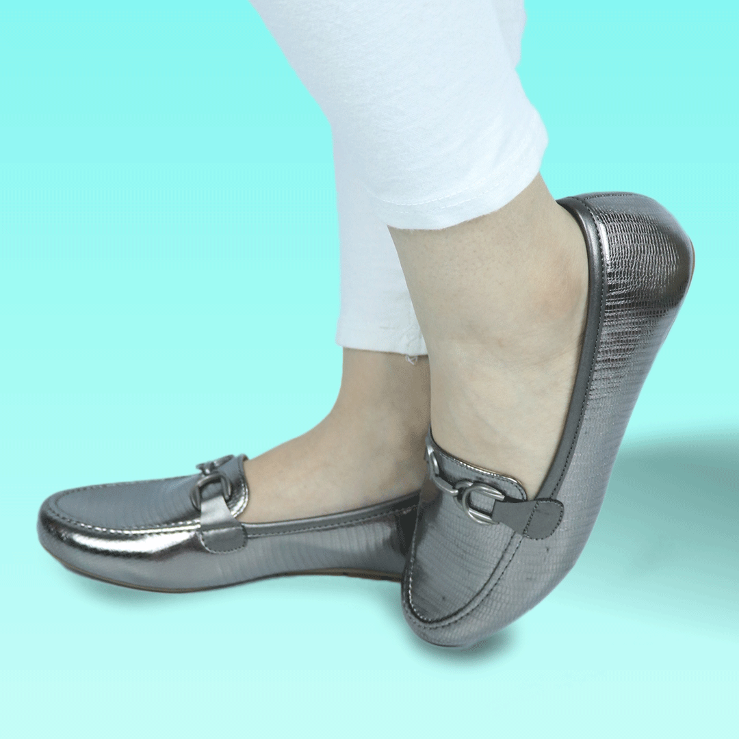 Women Moccasins- Gray Comfort Loafers / 8004200